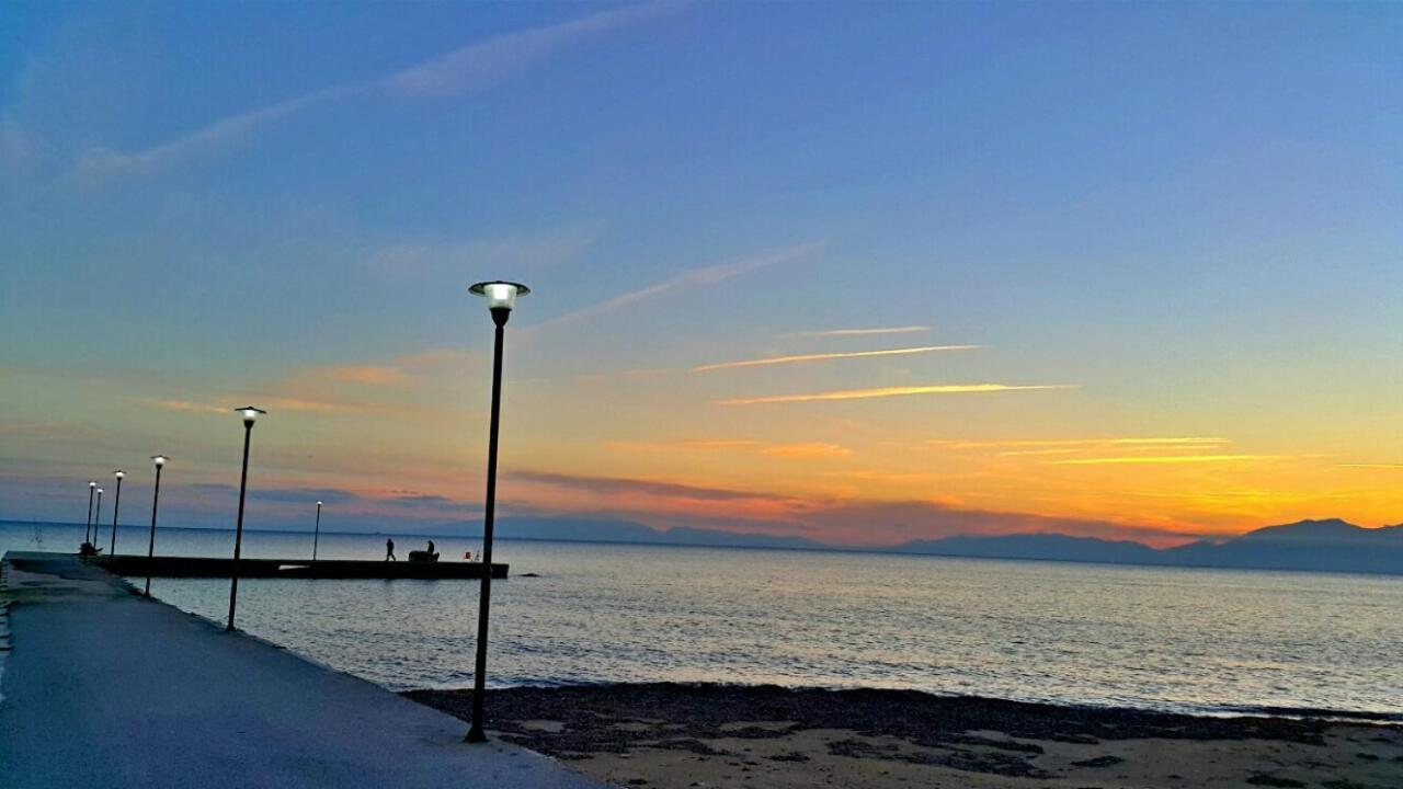 Grcka-Reni Greece Beach 2 Nea Kallikrateia Bagian luar foto