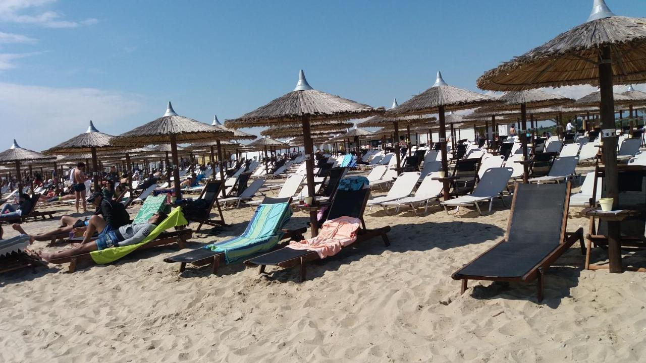 Grcka-Reni Greece Beach 2 Nea Kallikrateia Bagian luar foto